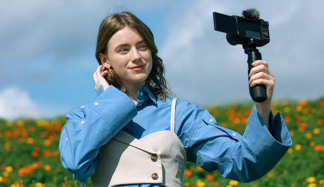 Canon PowerShot V1 Camera